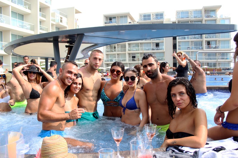 Sunday Pool Party at Whitelace